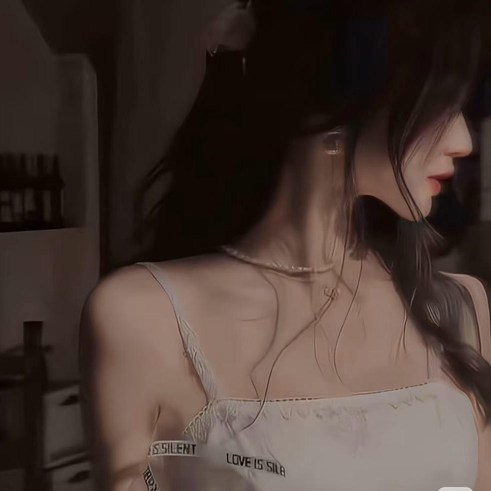 M。