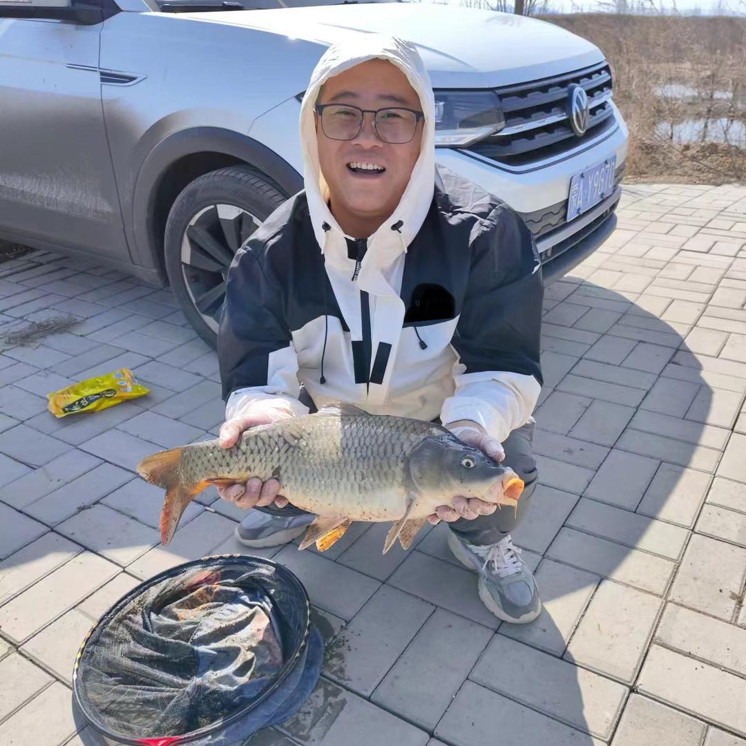 小董钓鱼