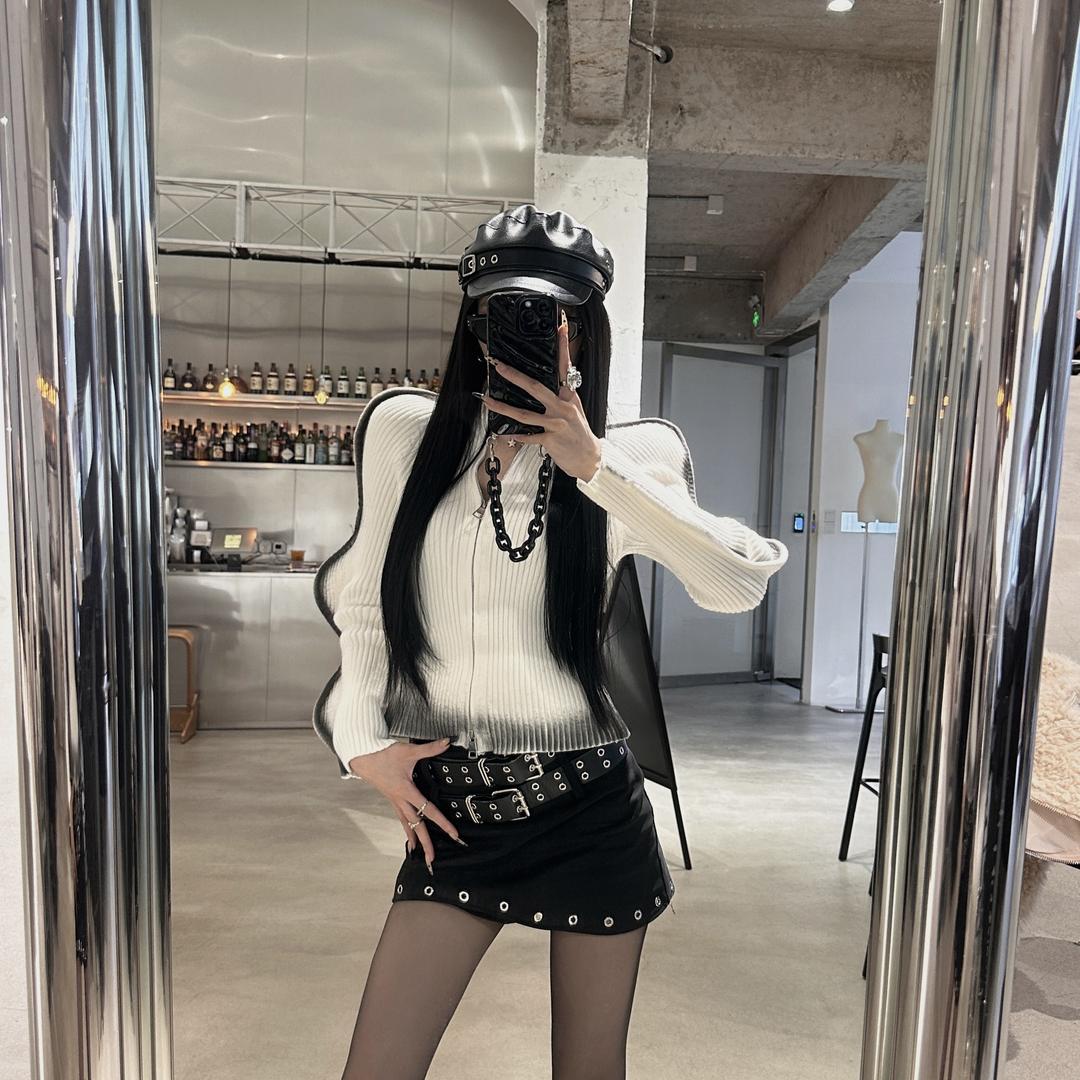 XY的服装店