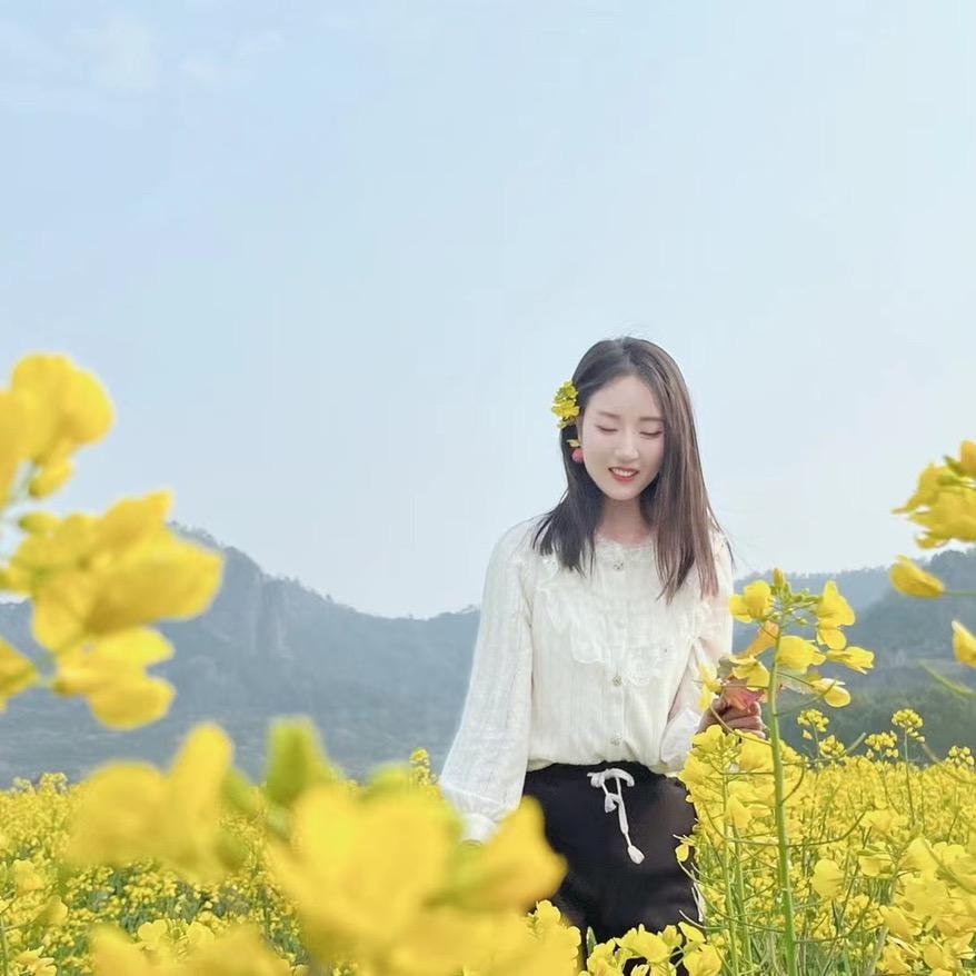 小荷才露尖尖角～