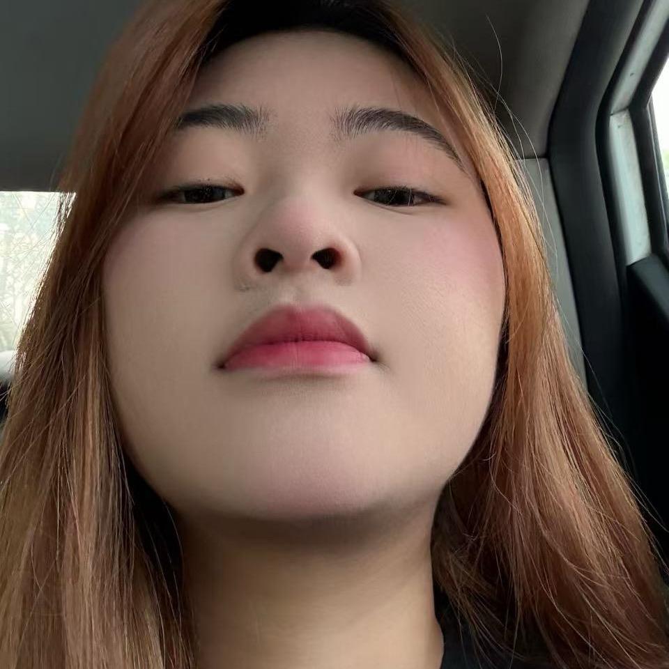 狂炫两碗大米饭