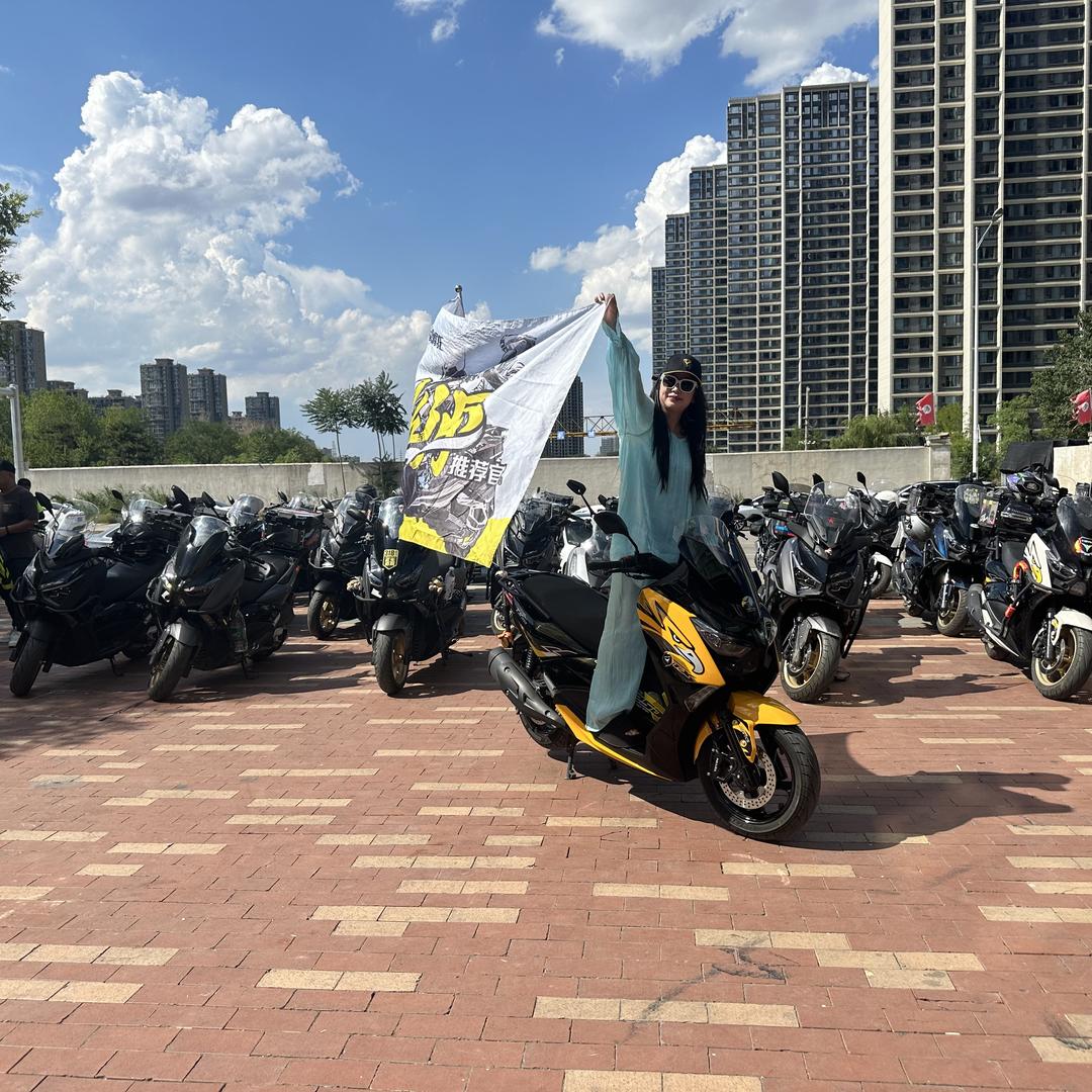 天鹰摩托车（西安浐河东路店）