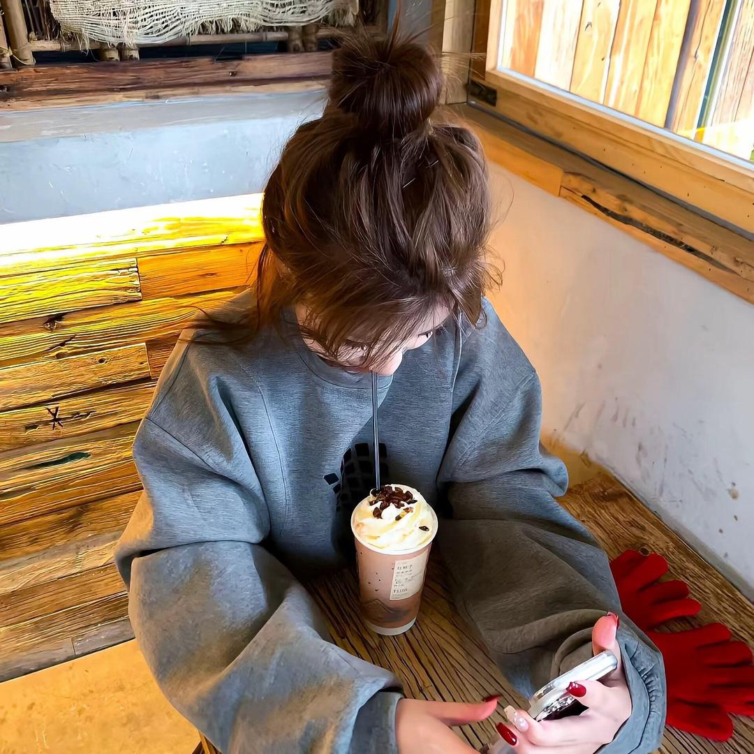 打个奶嗝˘🥛