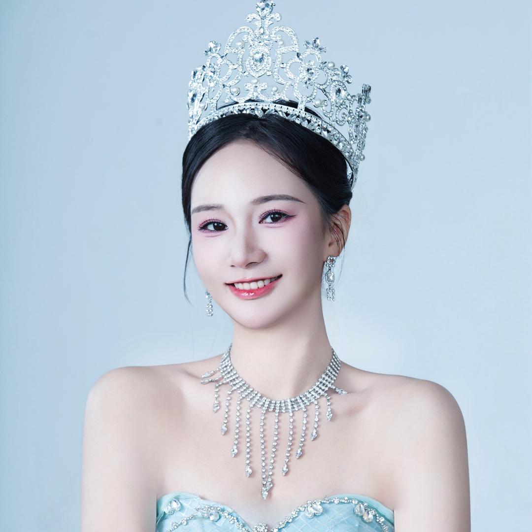 小双儿爱喝酒