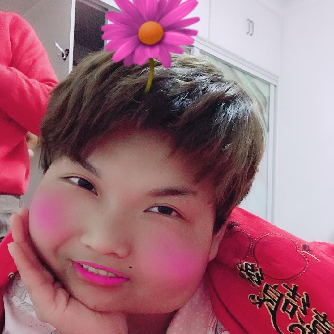 候小花🌸