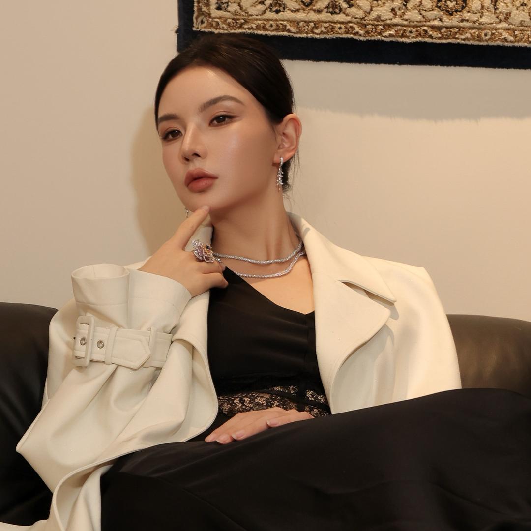 黄嘉倪Abby