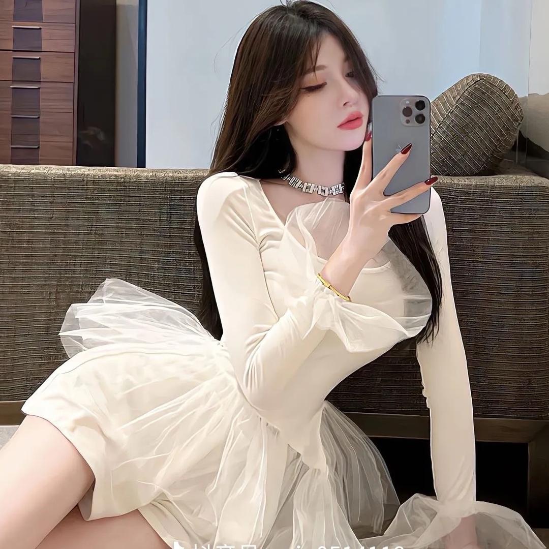 默默吃不饱🐰
