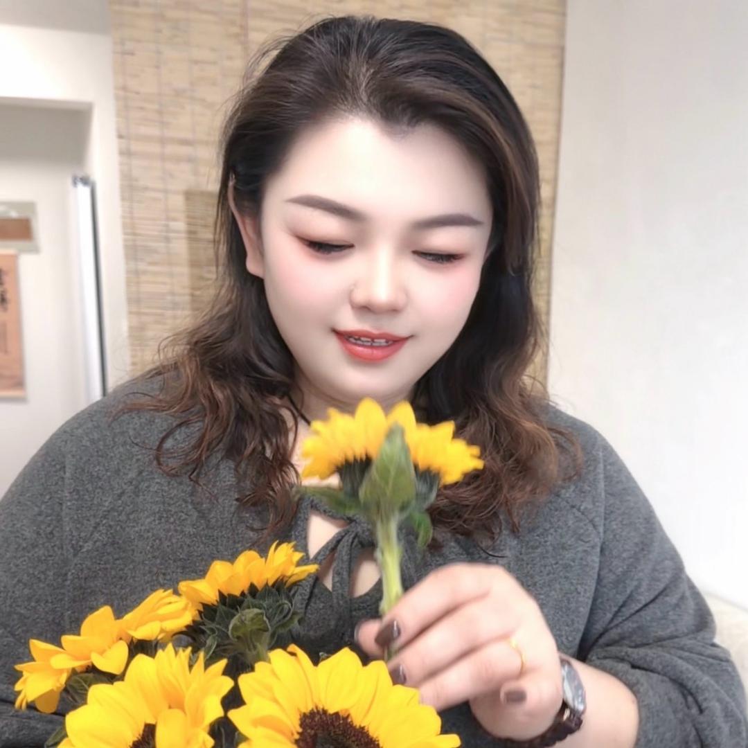 火凤徒手面部美学—玲