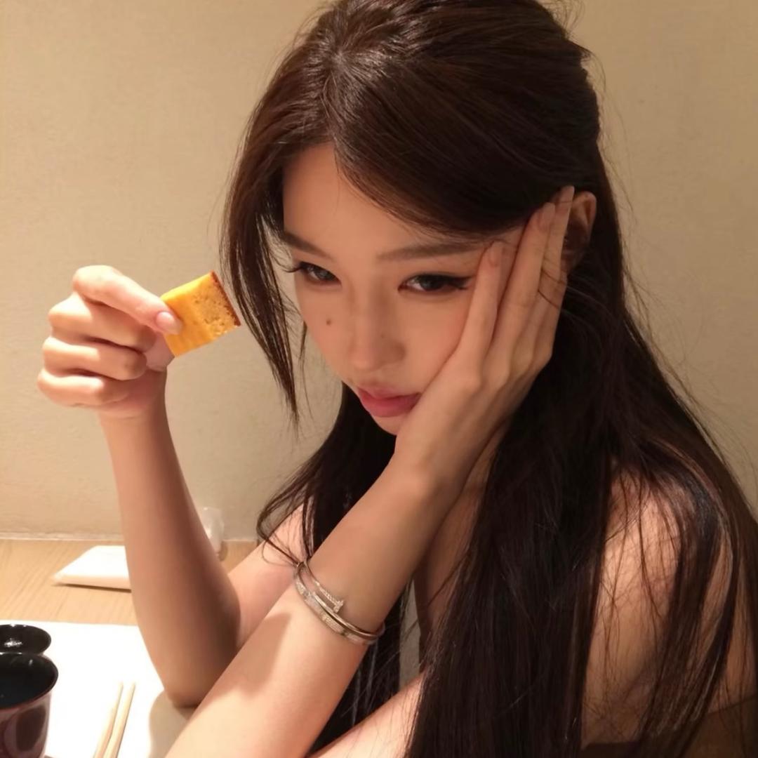 小咩.