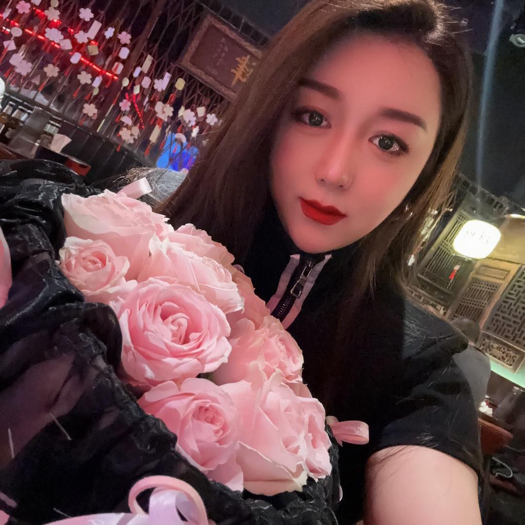 A.飞飞🎀🎀