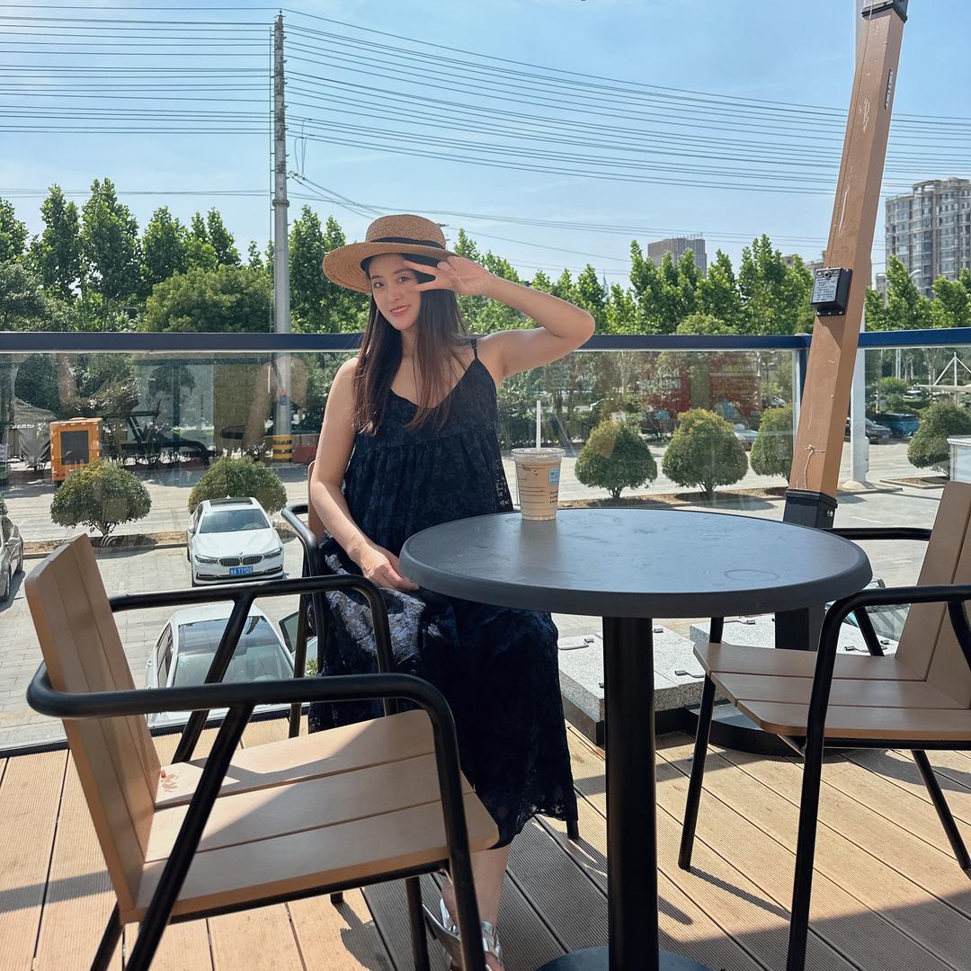 冰小主冷食批发冰小主冷食、零食批发便利店