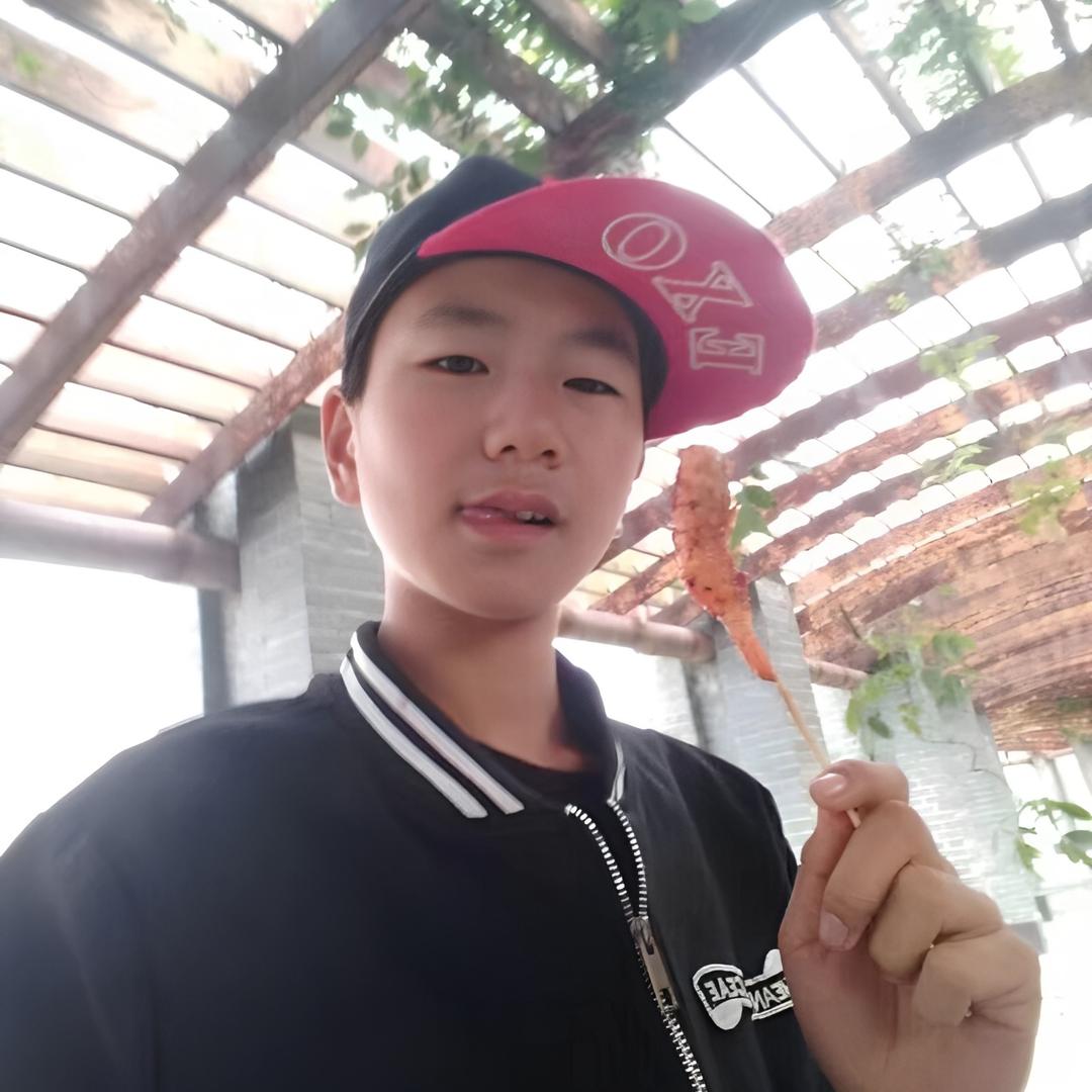 一生爱吃鸭血粉丝的女人