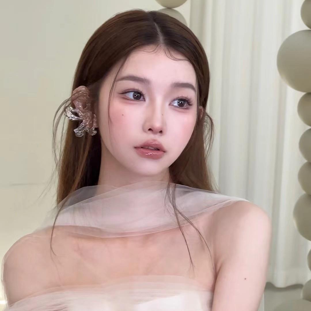 Nini微辣(假发变美版)