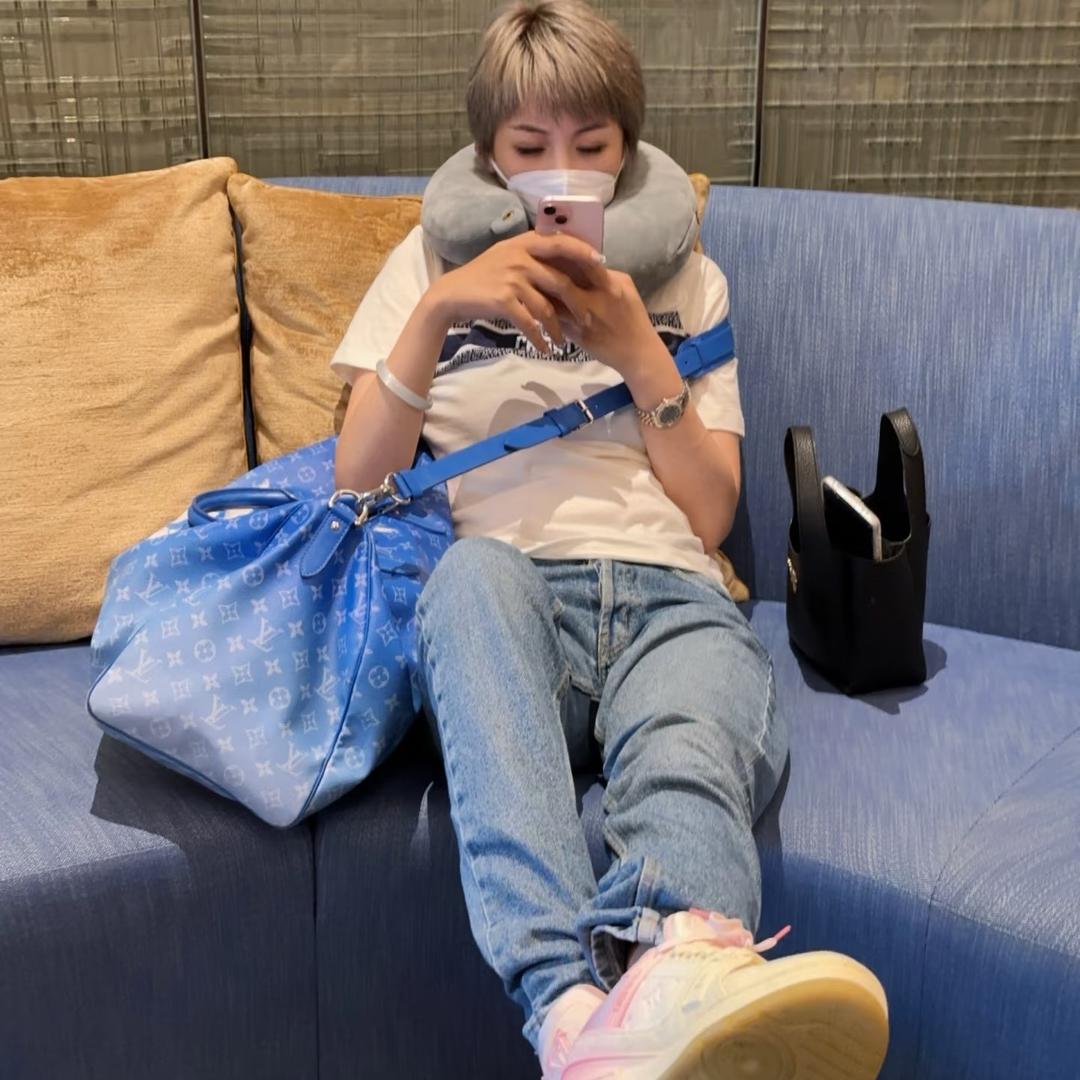 爱笑的李小花