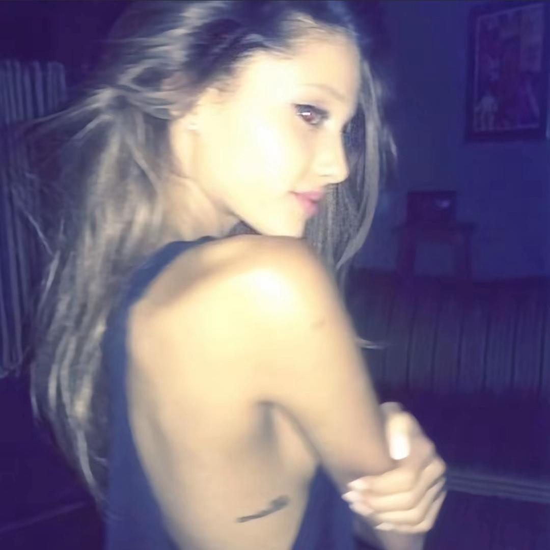 薯塔 ₊⁺♡̶♡̶₊⁺