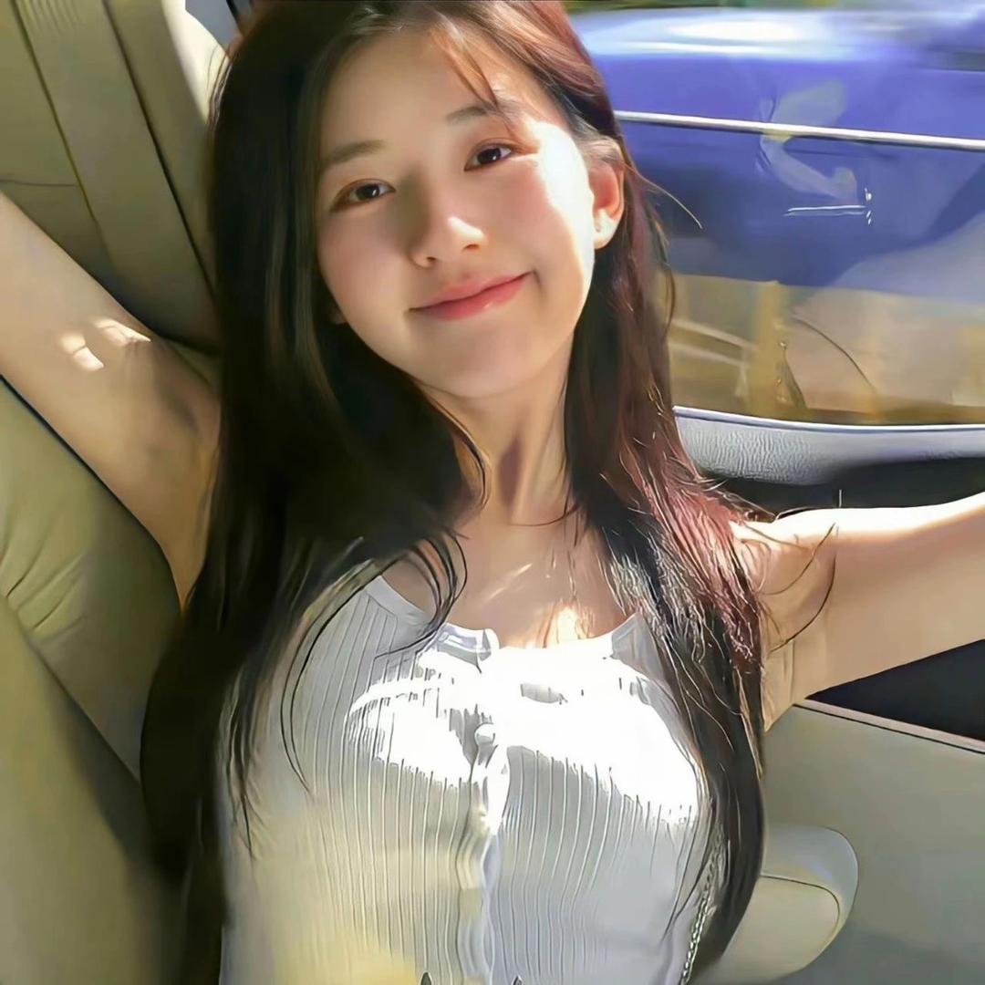 佳佳-