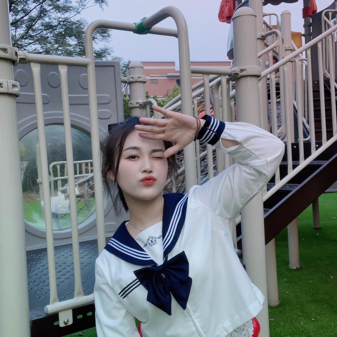 一位闪亮的黄老师🌟