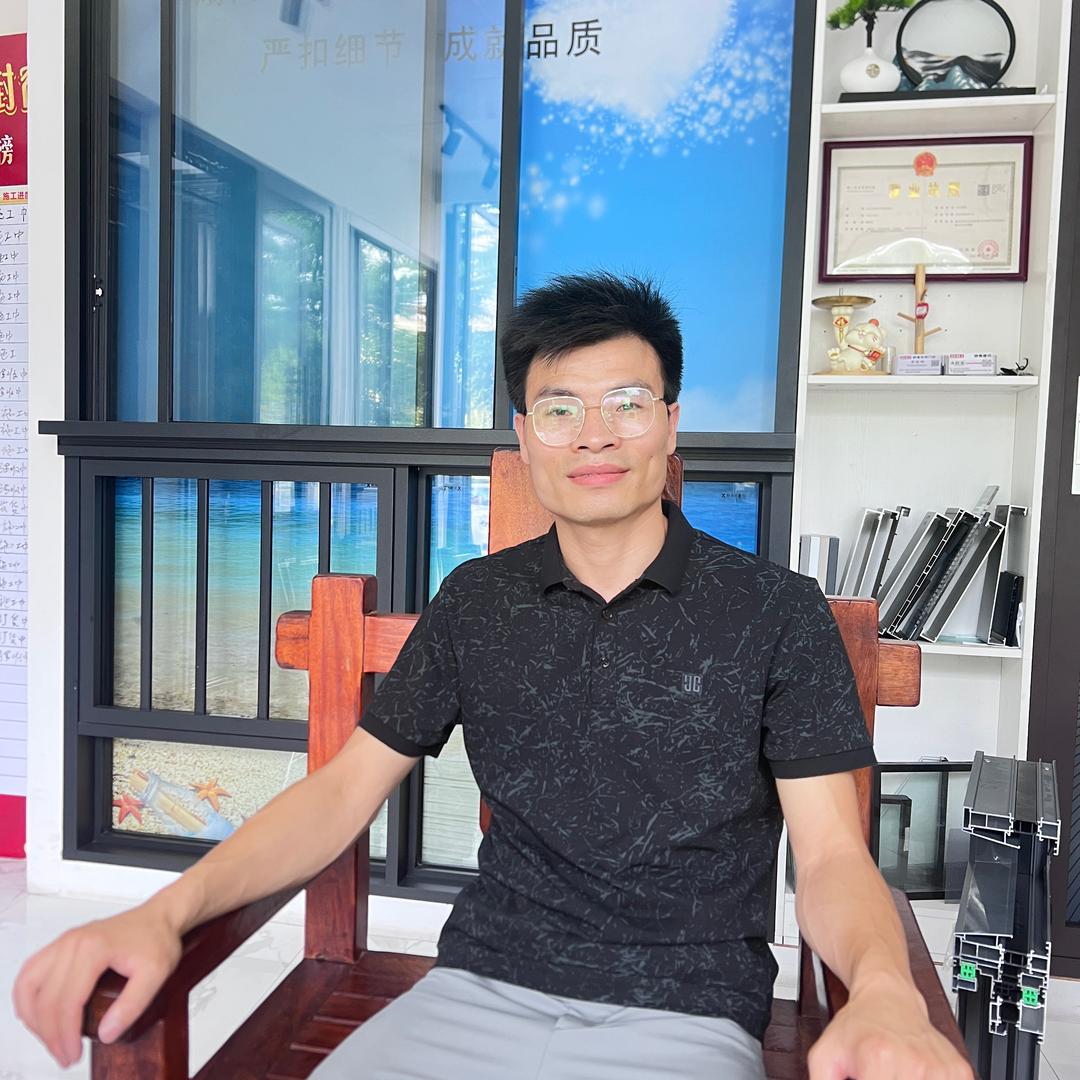 韶关门窗小雷