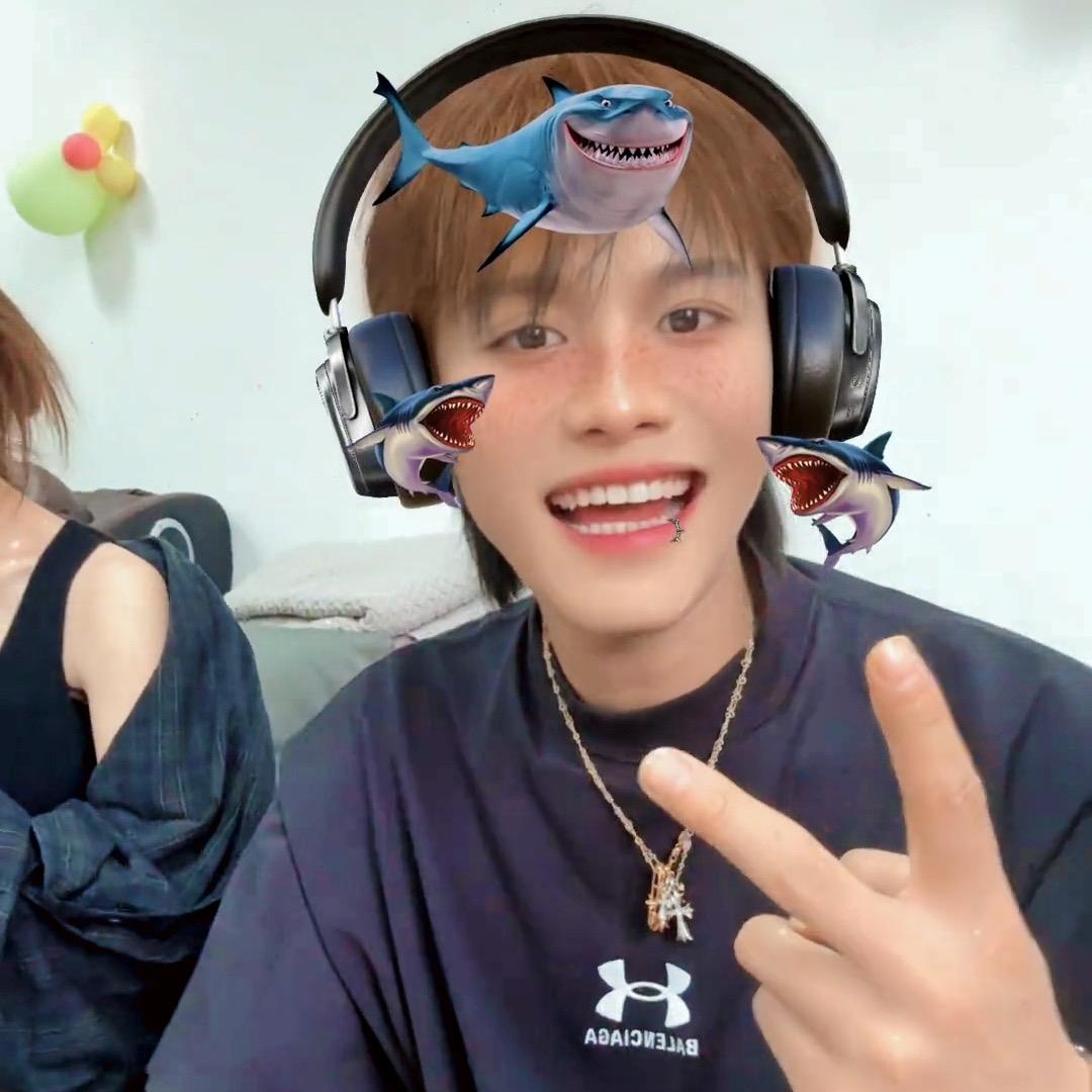 疯狂小黄果(三只羊MCN)