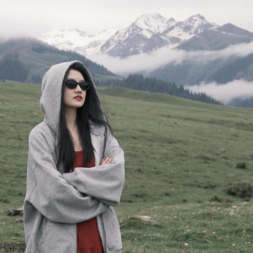 ✨ 筱曚妲莎 ✨ . 𝑠𝑚