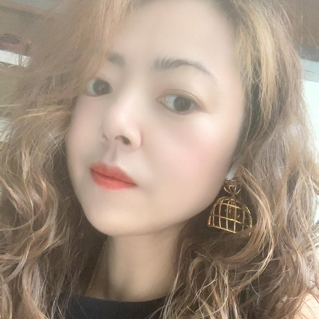 王吖吖