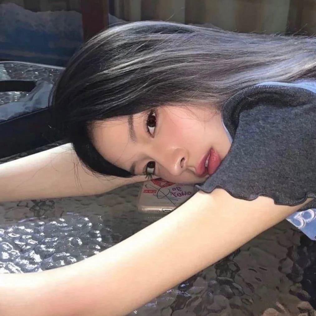 羅曉雲-