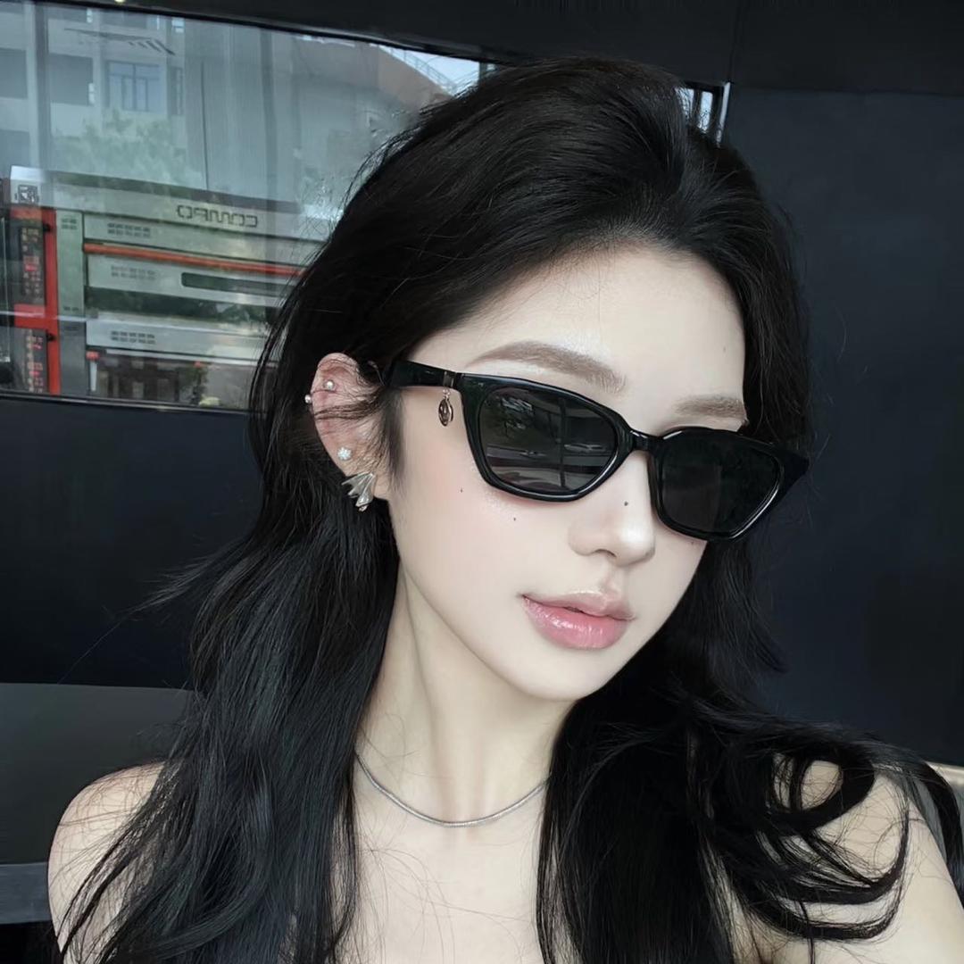 小困包😊