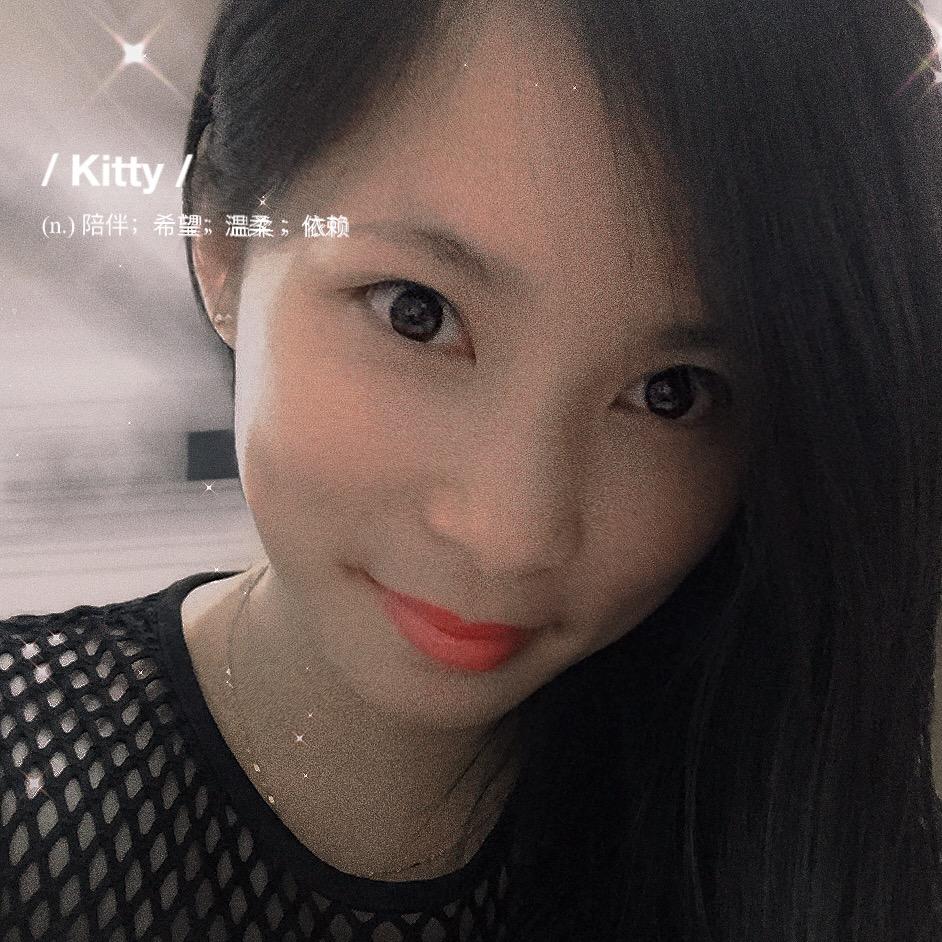 伊人四月✨