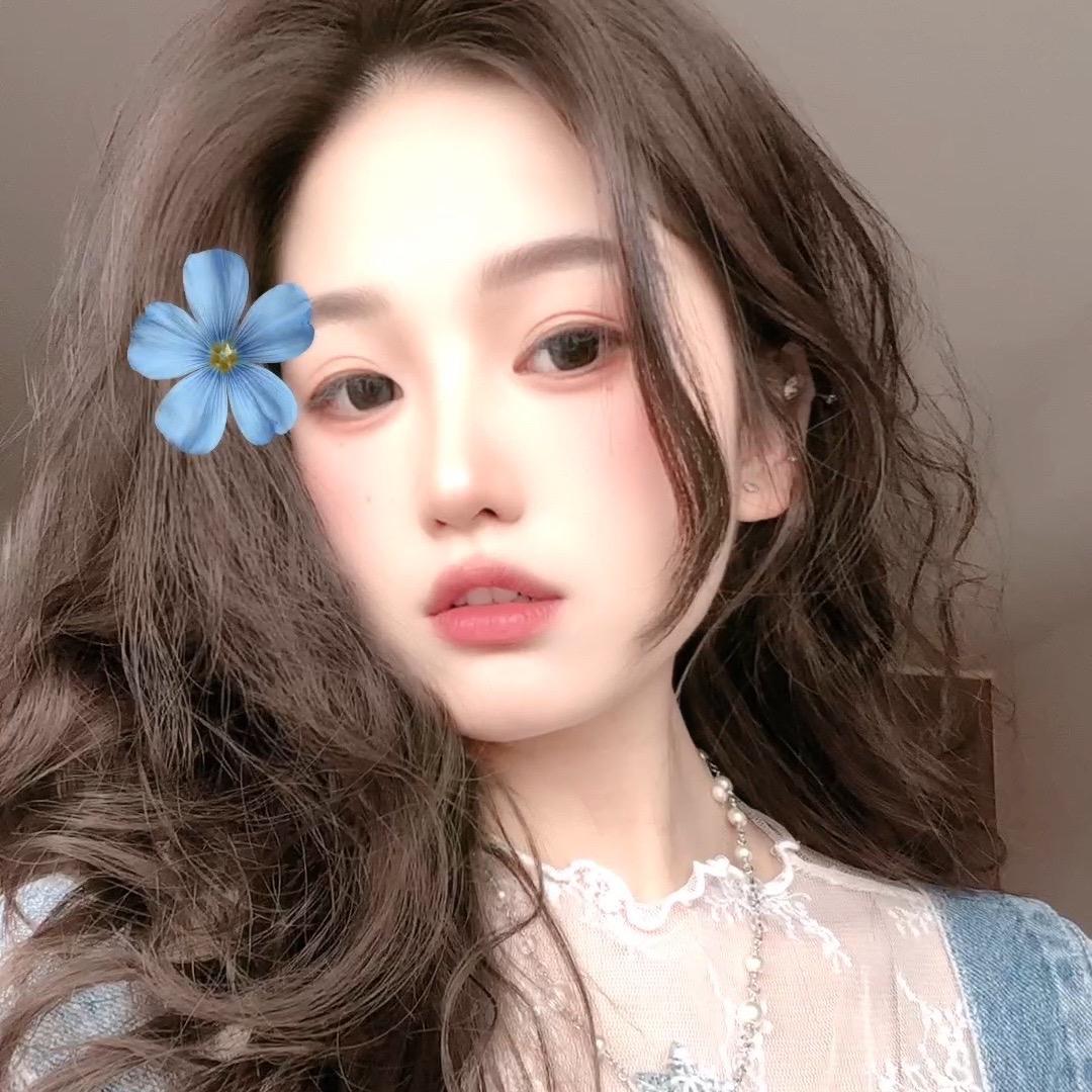 小果冻🧡ྀི