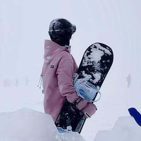 688🧸