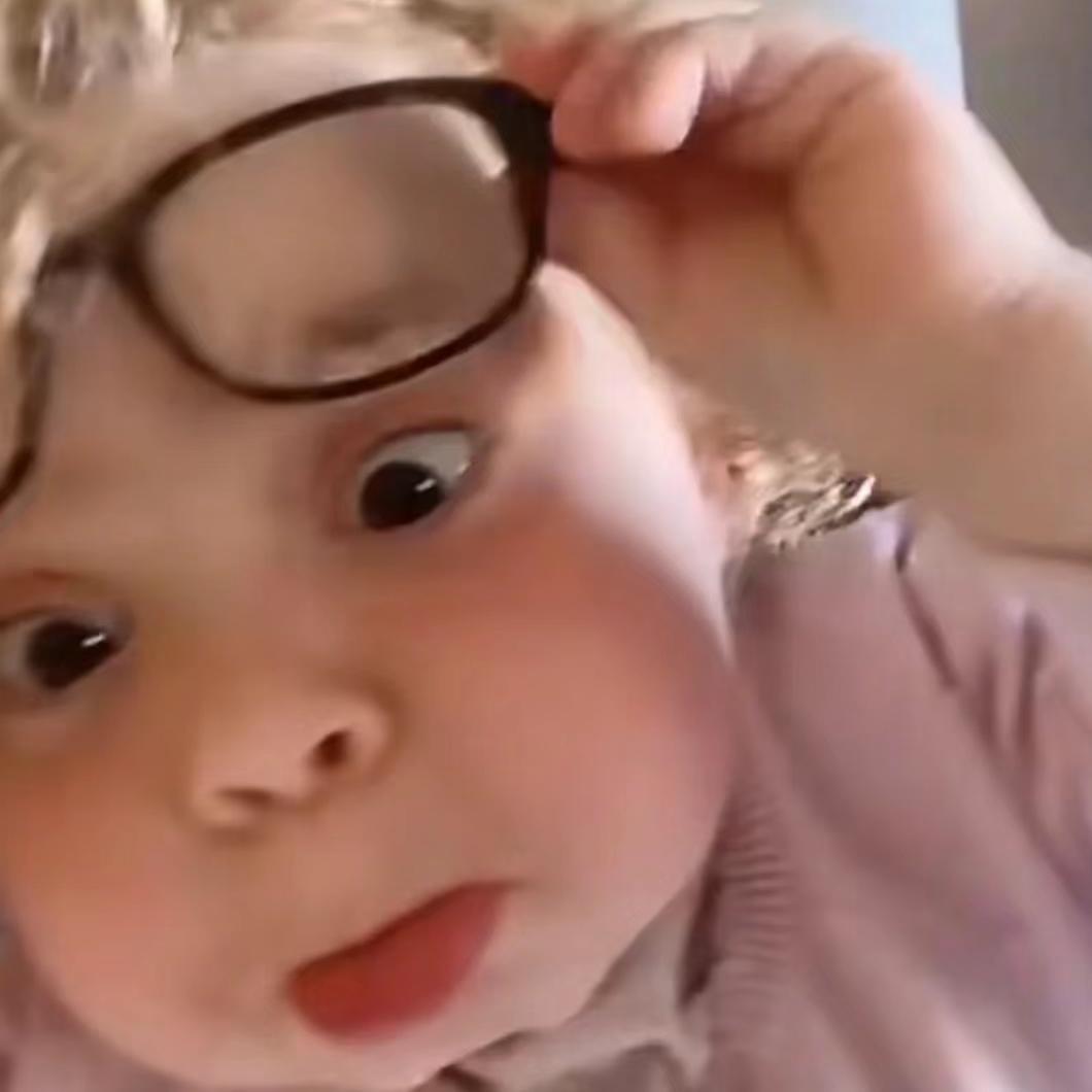 插座爱上花露水