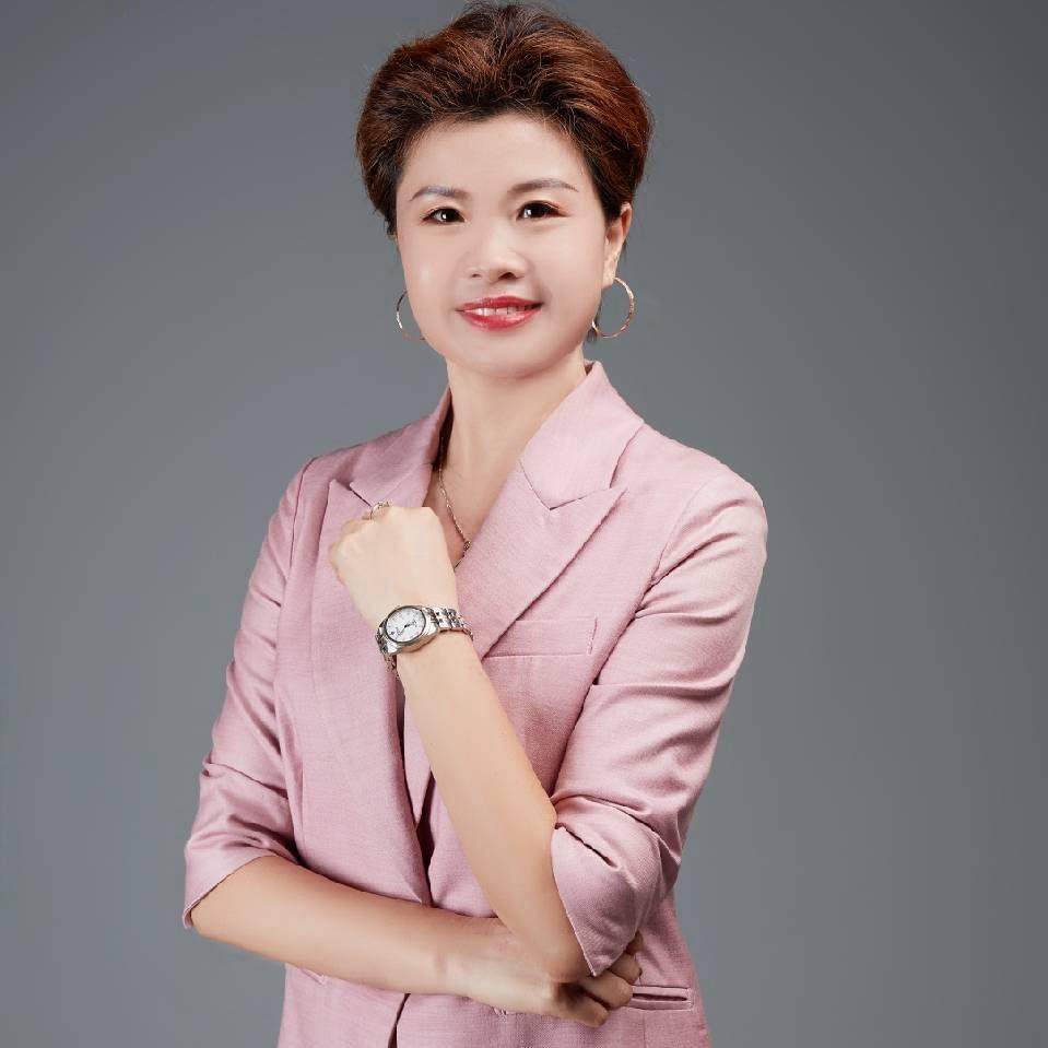 河源金苹果幼儿园邓园长