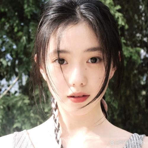小麻不爱吃麻花