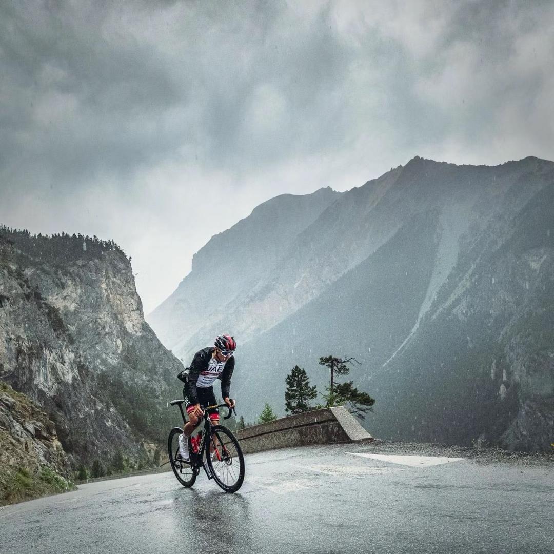 Dennis😈（减肥版）