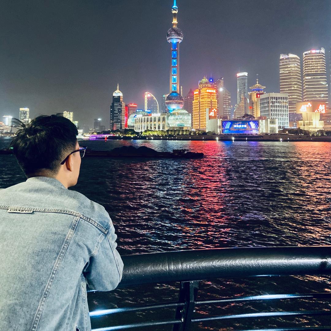 炯炯子