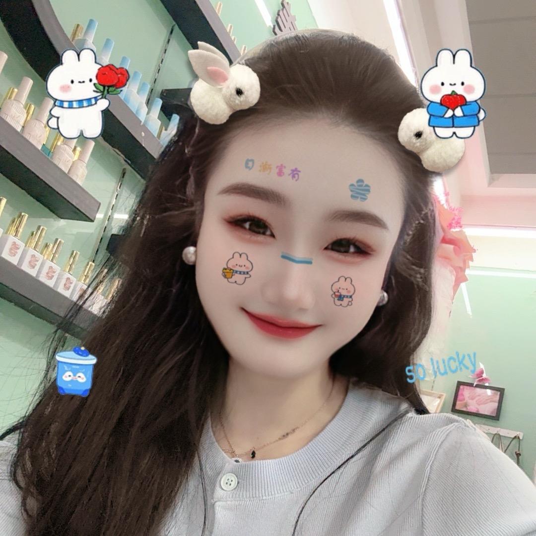 云⛅️边有个小卖部