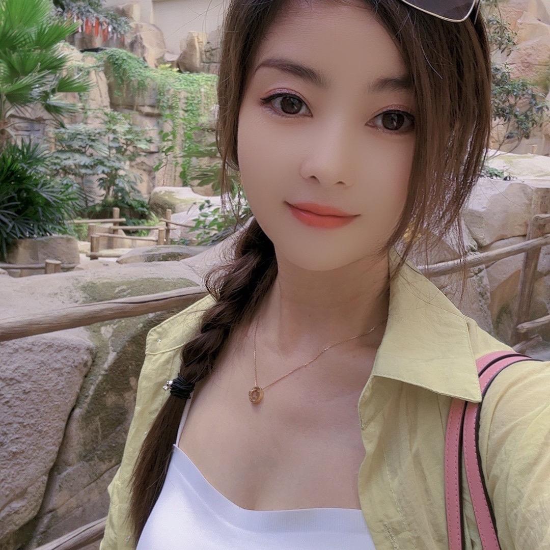 阿莲（苗家土烧酒）