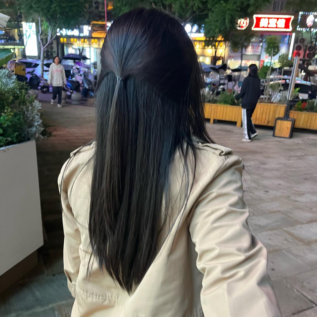 小黑妞