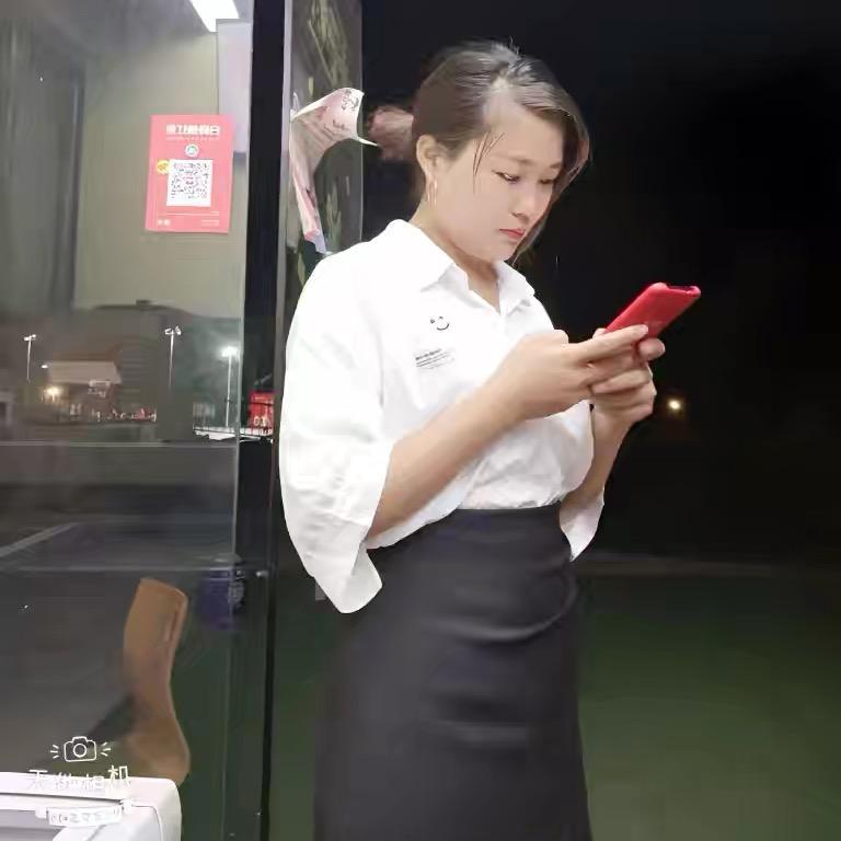 丽宝