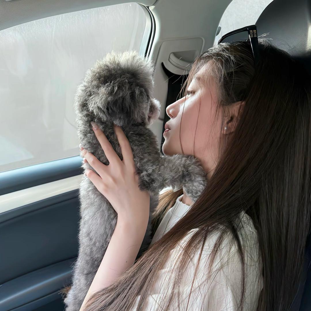 ￴￴ ￴￴￴￴ ￴￴ ￴￴￴