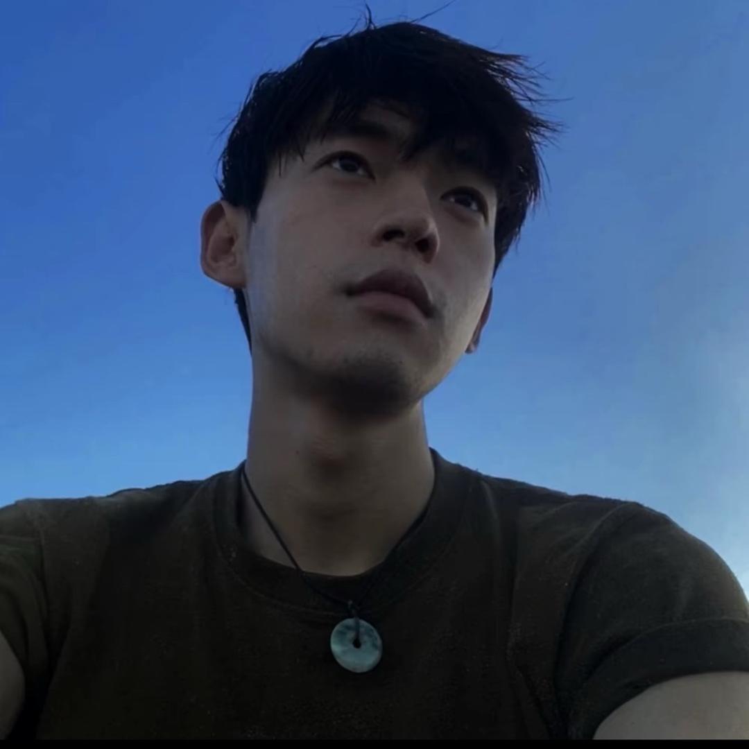 阿虎.