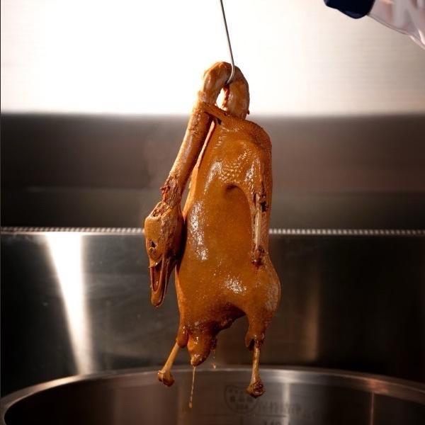 鹅老六卤熏熟食