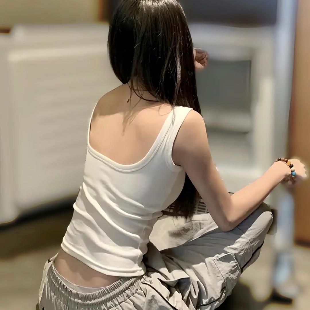 阿赞。