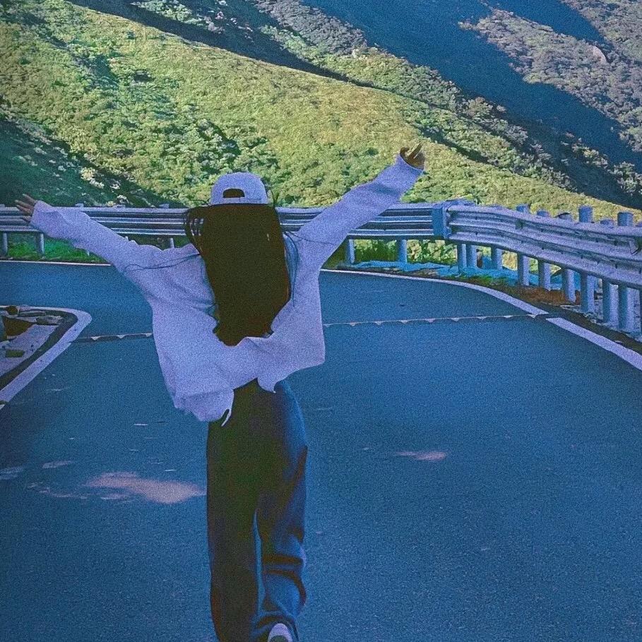 栖春山