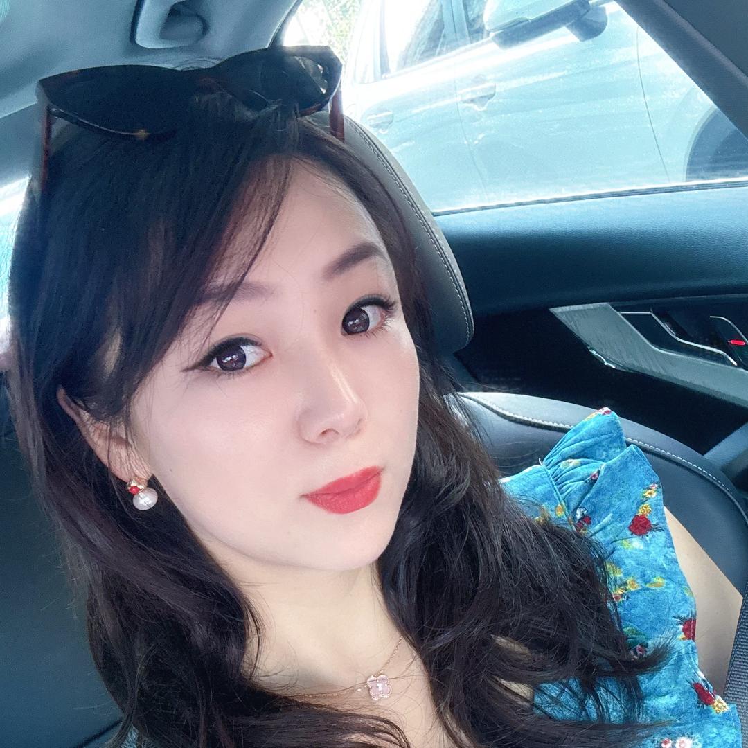 时佳姑娘