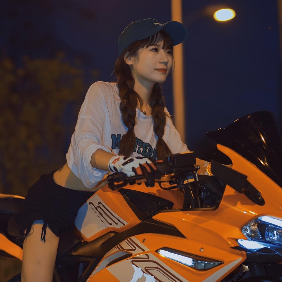 美妆～欣欣老师（互）