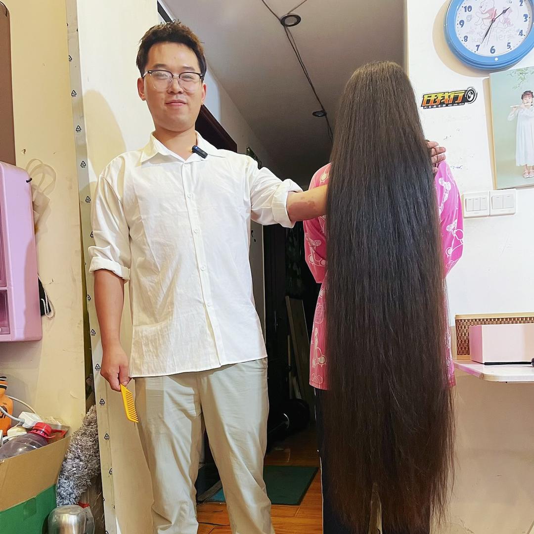收长头发的小蒋