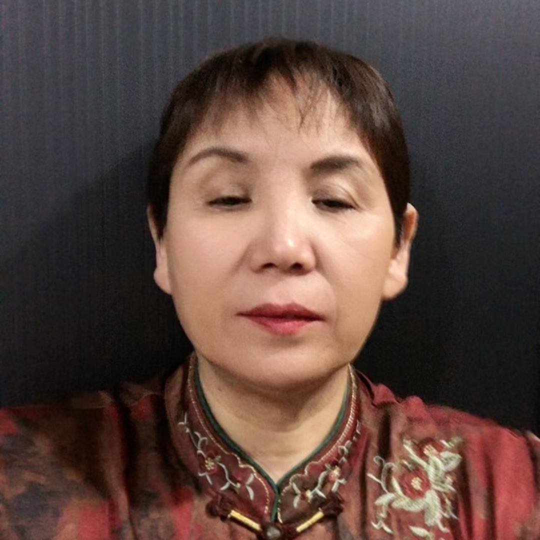 王芳