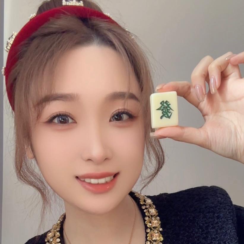 依依来了