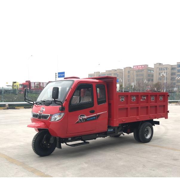 华征柴油三轮车-张欢